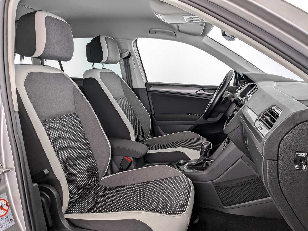 Купить Volkswagen Tiguan с пробегом. Фото: #18
