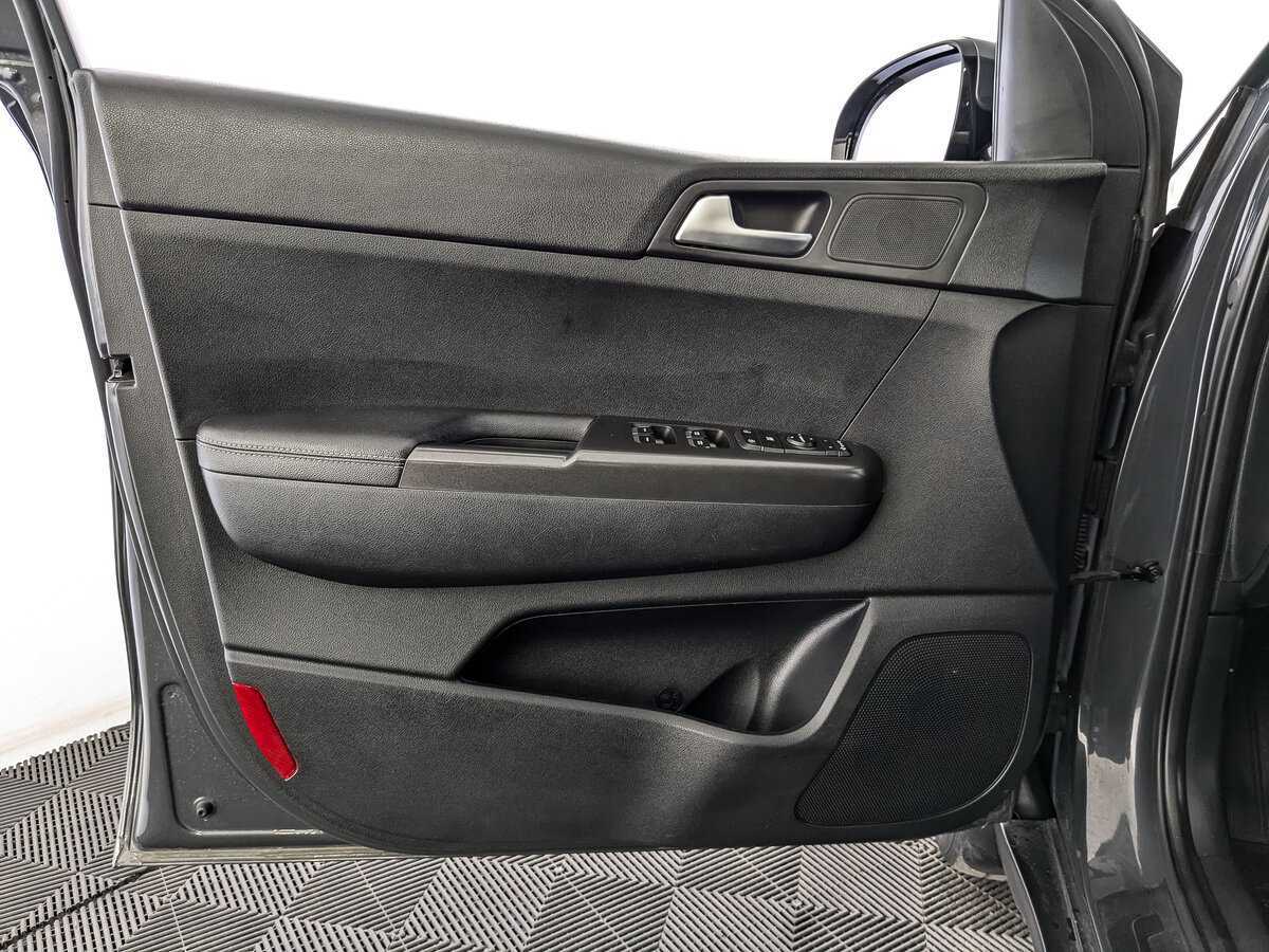 Купить Kia Sportage с пробегом. Фото: #14
