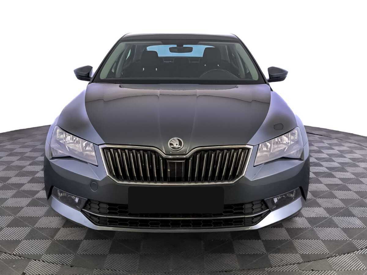 Купить Skoda Superb с пробегом. Фото: #1