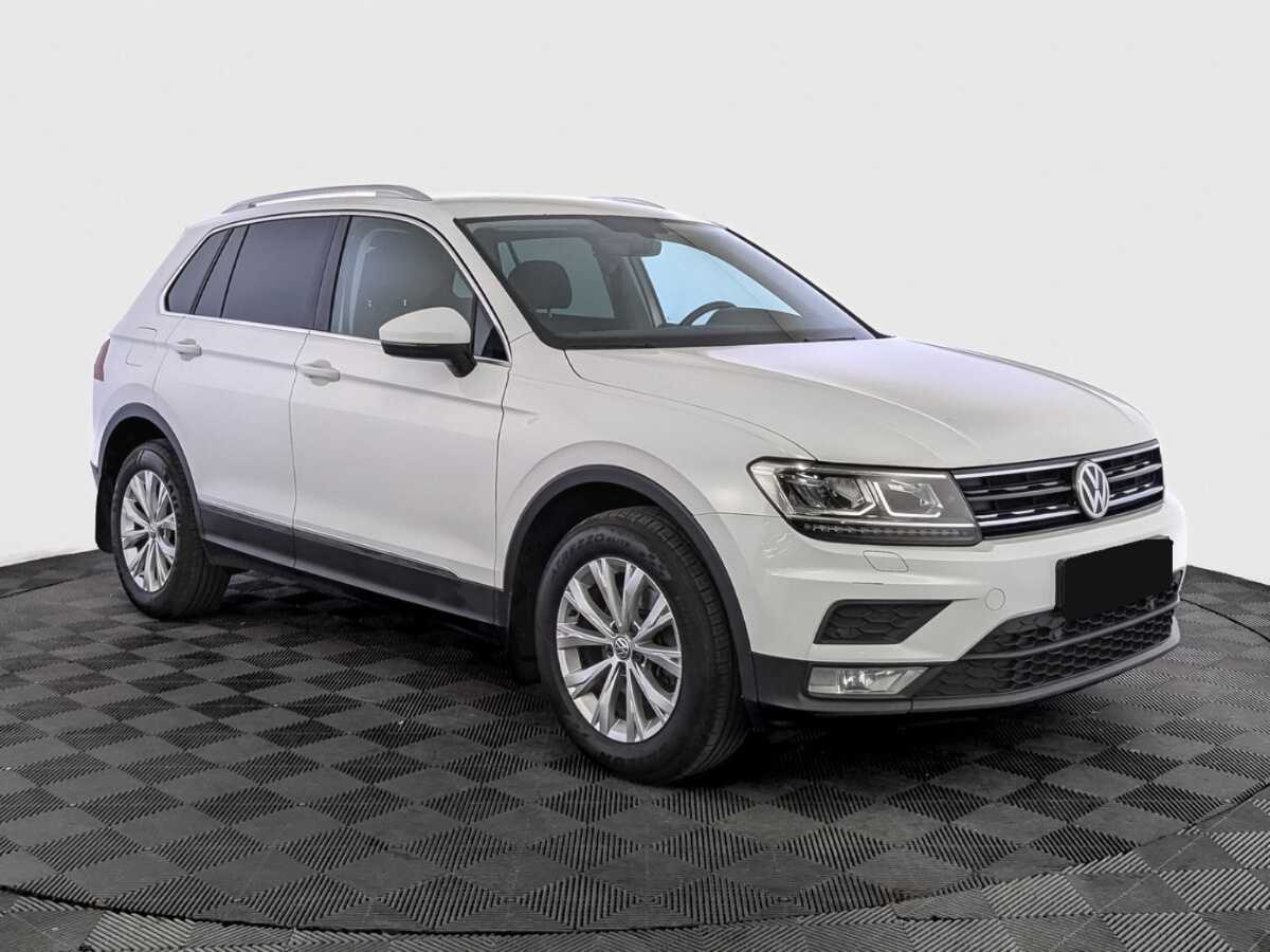 Купить Volkswagen Tiguan с пробегом. Фото: #2