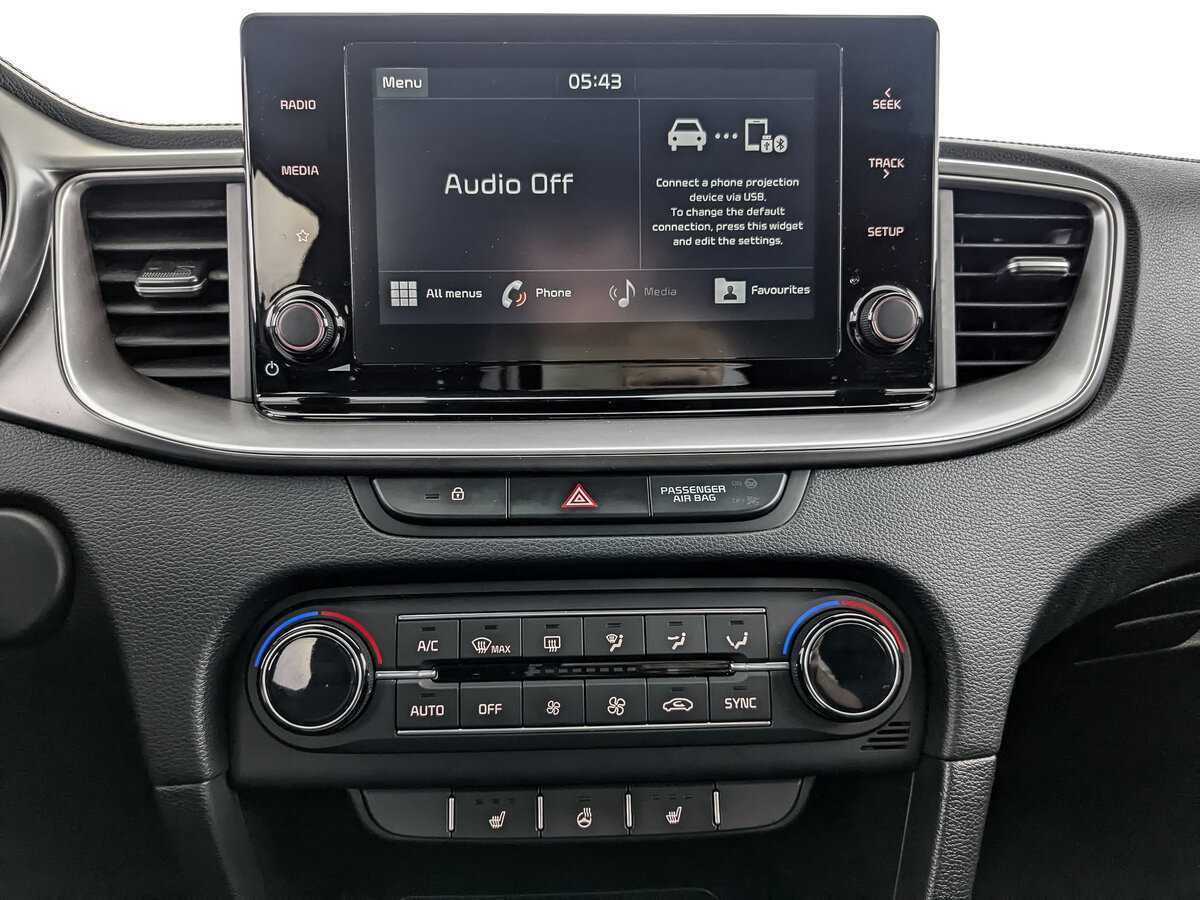 Купить Kia Ceed с пробегом. Фото: #12