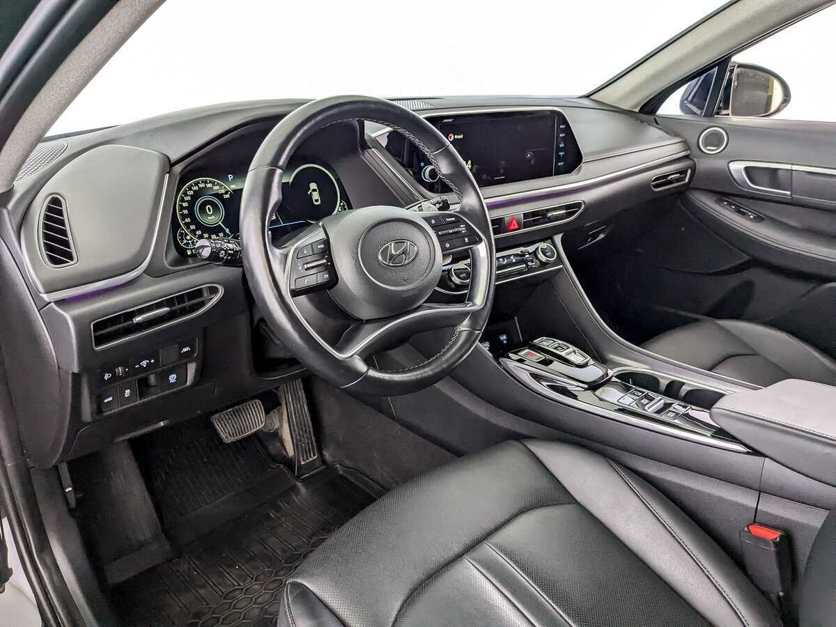 Купить Hyundai Sonata с пробегом. Фото: #13