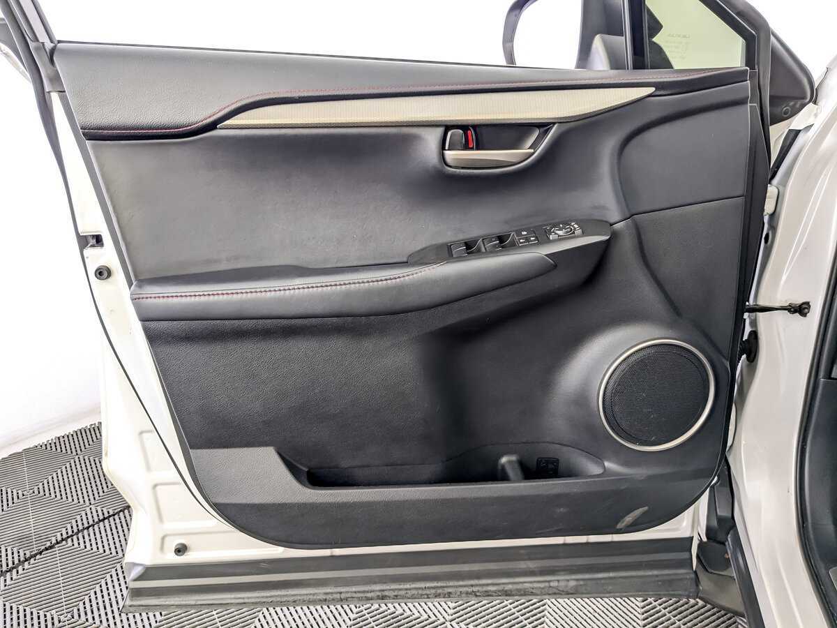 Купить Lexus NX с пробегом. Фото: #14