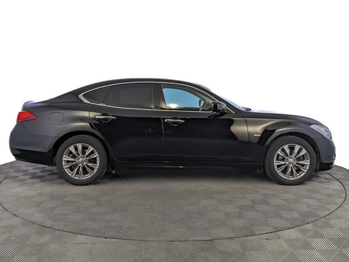 Купить Infiniti Q70 с пробегом. Фото: #3