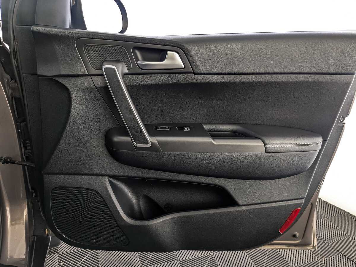 Купить Kia Sportage с пробегом. Фото: #20