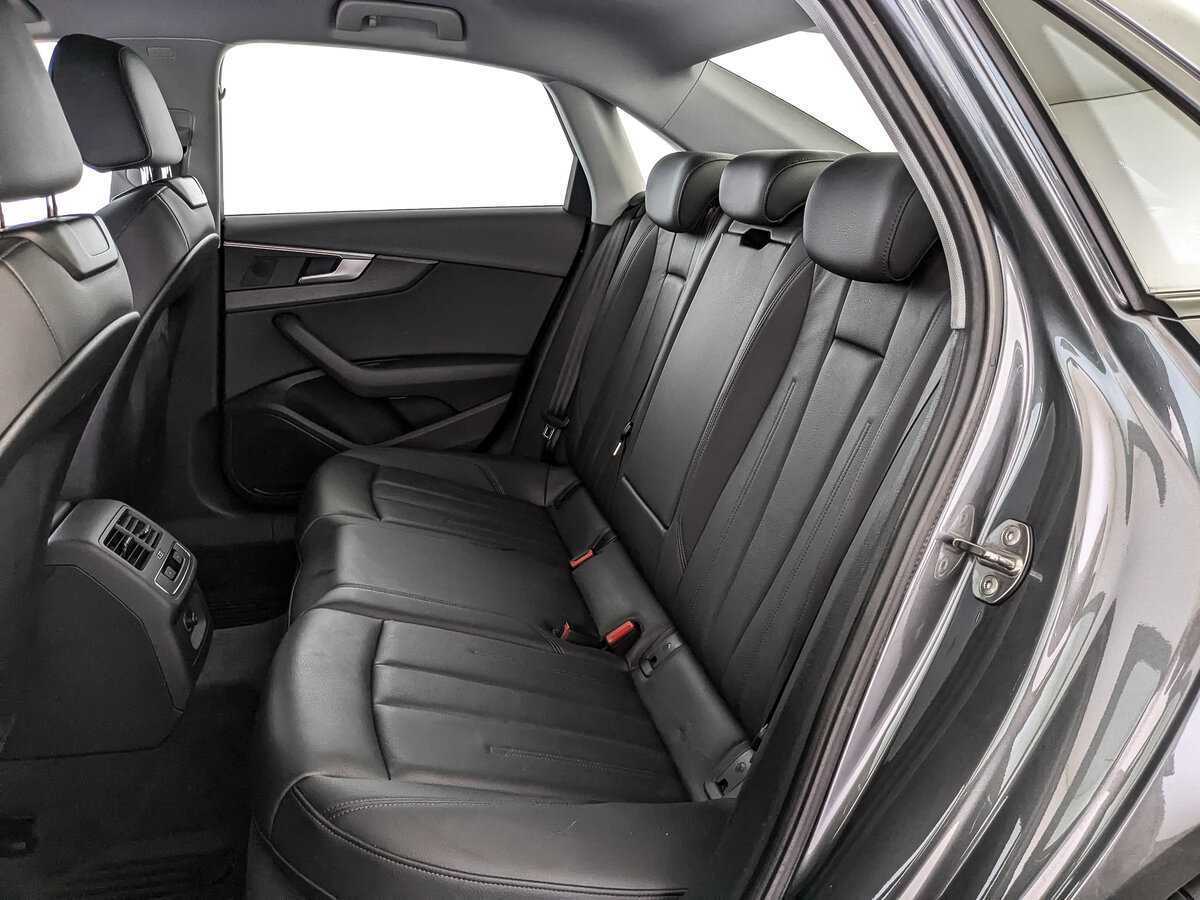 Купить Audi A4 с пробегом. Фото: #13