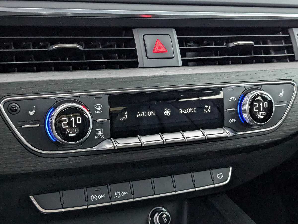 Купить Audi A4 с пробегом. Фото: #16