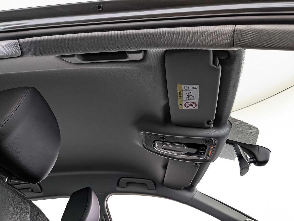 Купить Audi A4 с пробегом. Фото: #18