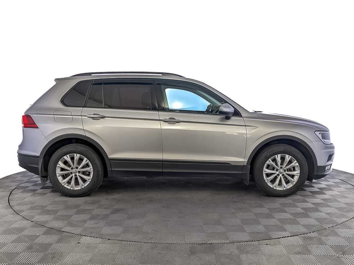 Купить Volkswagen Tiguan с пробегом. Фото: #3