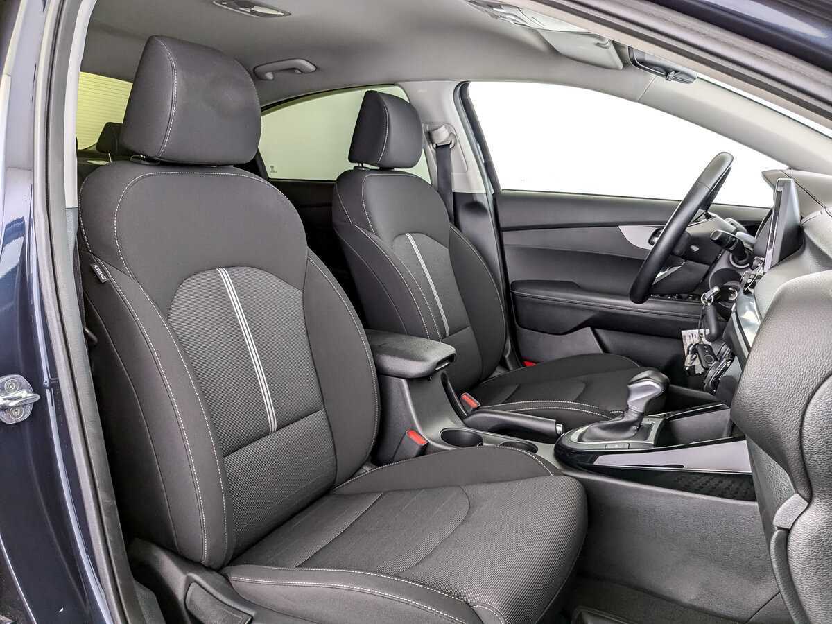 Купить Kia Cerato с пробегом. Фото: #18