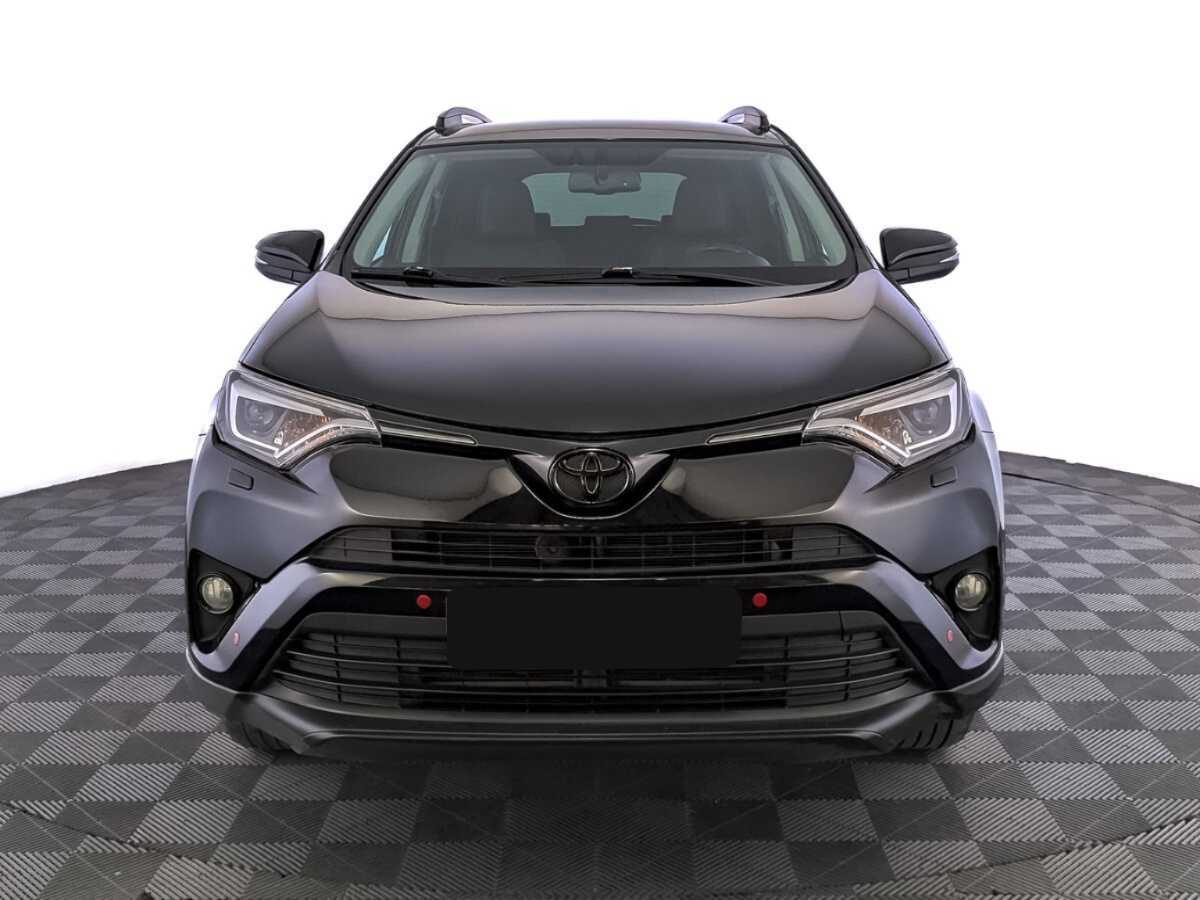 Купить Toyota RAV4 с пробегом. Фото: #1