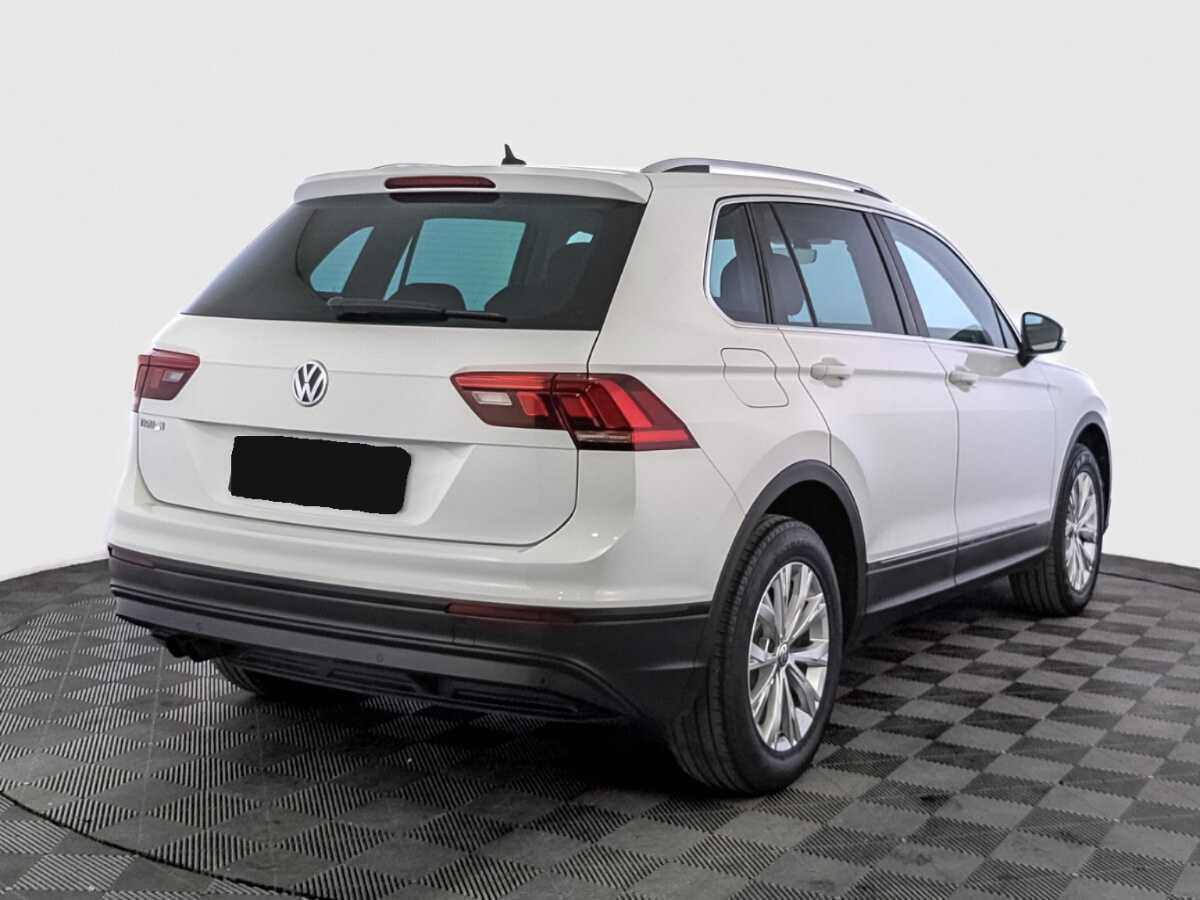 Купить Volkswagen Tiguan с пробегом. Фото: #4