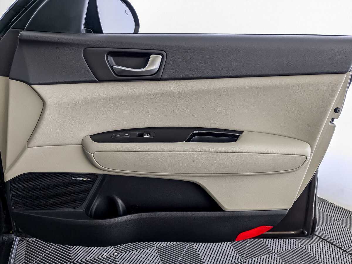 Купить Kia Optima с пробегом. Фото: #21