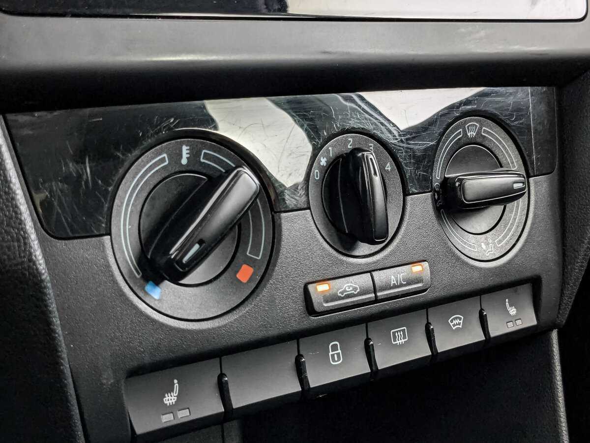 Продажа Б/У Шкода Рапид. Фото: #16