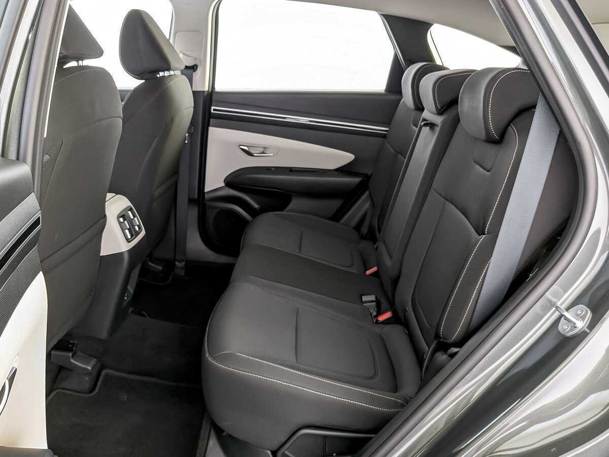 Купить Hyundai Tucson с пробегом. Фото: #9