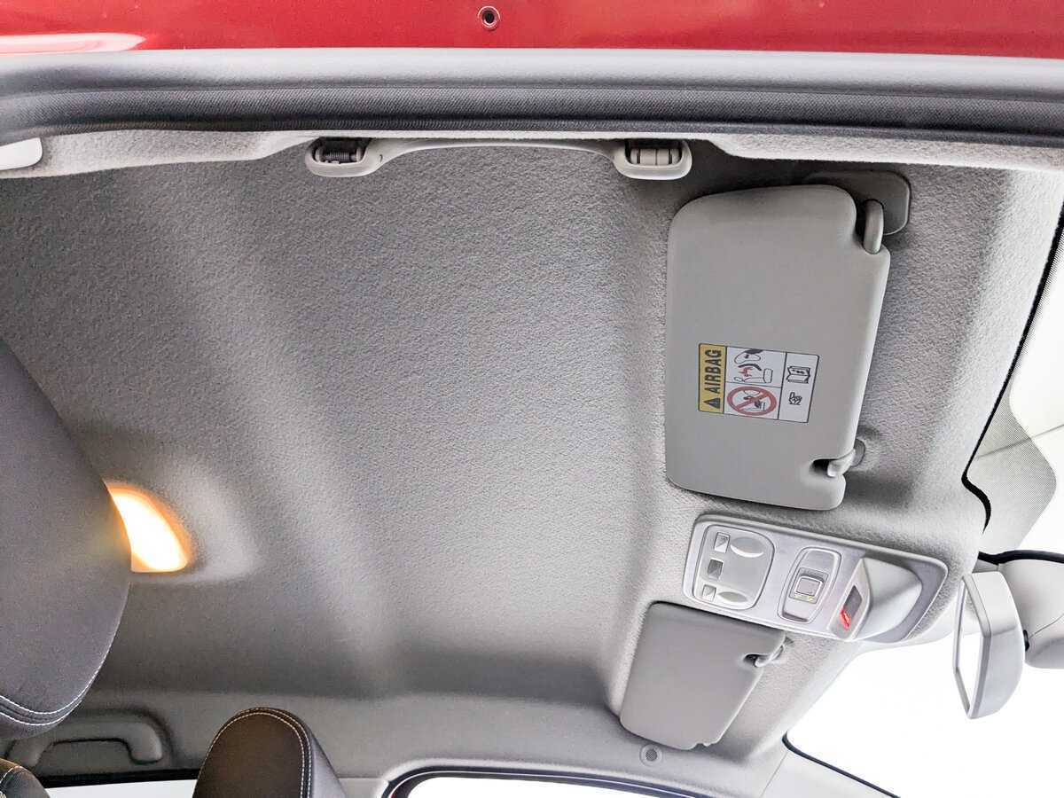 Купить Renault Kaptur с пробегом. Фото: #17