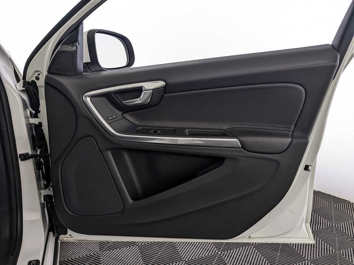 Продажа Б/У Вольво С60. Фото: #18