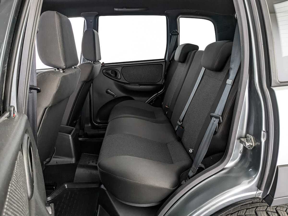 Купить Chevrolet Niva с пробегом. Фото: #13