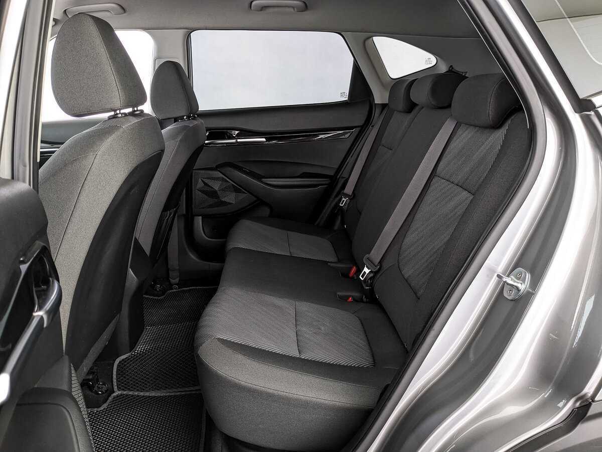 Купить Kia Seltos с пробегом. Фото: #13