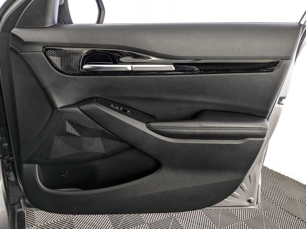 Купить Kia Seltos с пробегом. Фото: #20