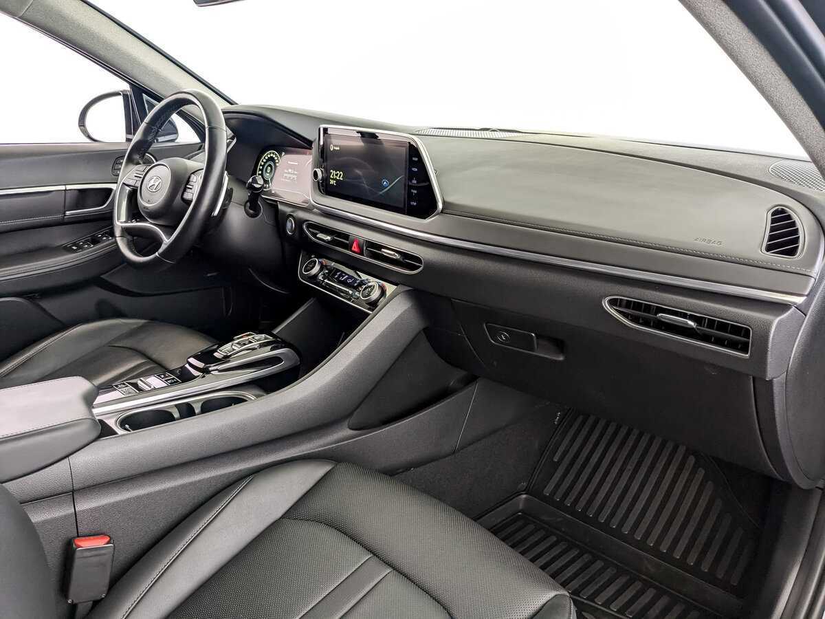 Купить Hyundai Sonata с пробегом. Фото: #8