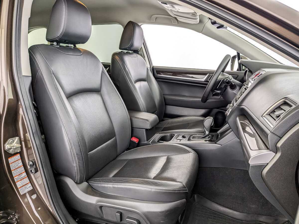 Купить Subaru Outback с пробегом. Фото: #17