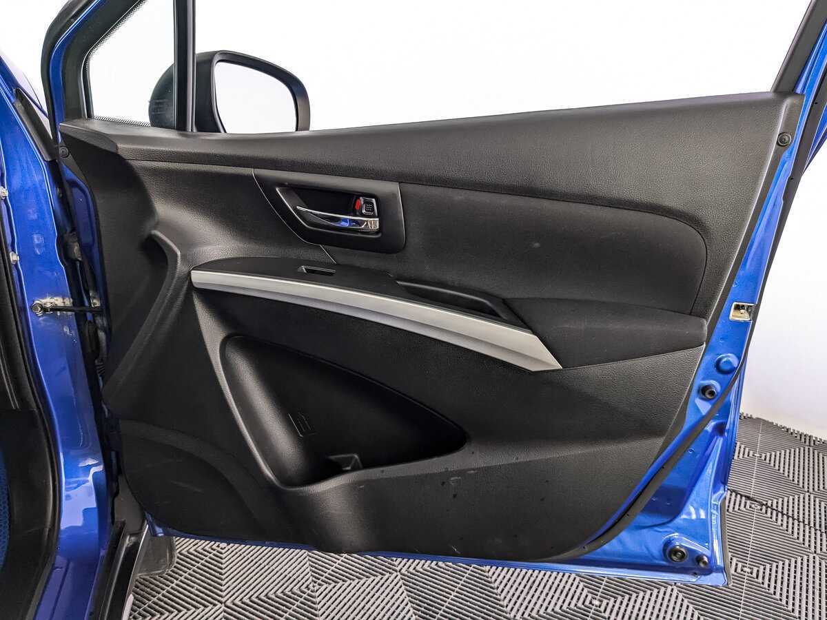 Продажа Б/У Сузуки С-Икс4. Фото: #20