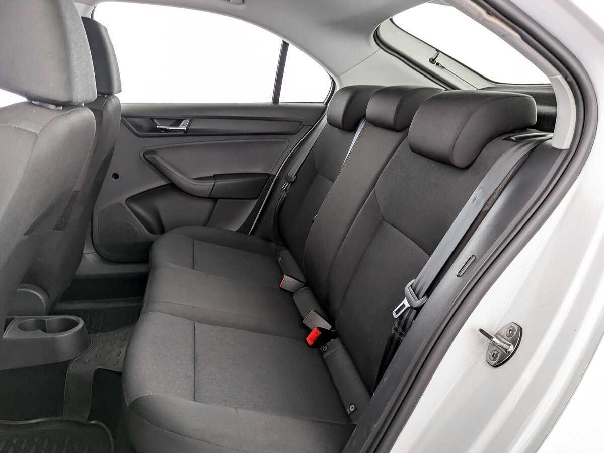 Продажа Б/У Шкода Рапид. Фото: #9