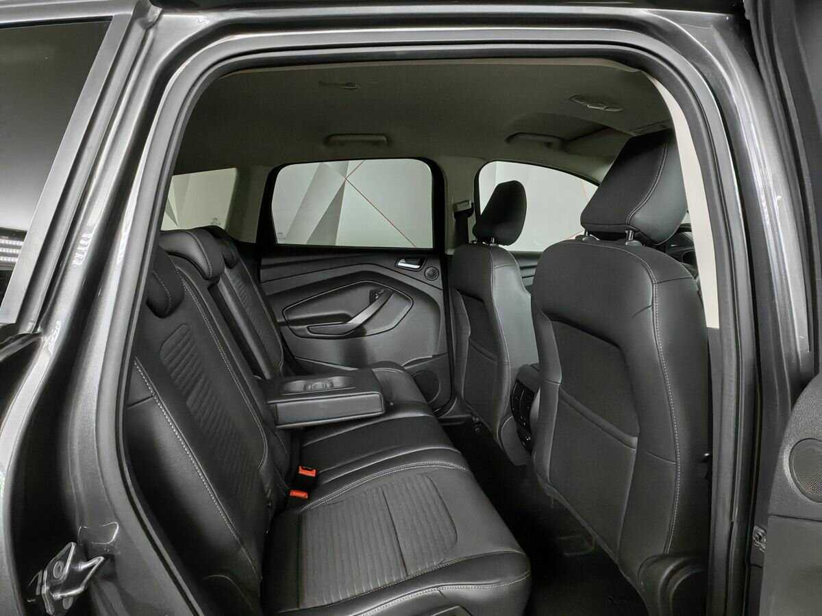 Купить Ford Kuga с пробегом. Фото: #11