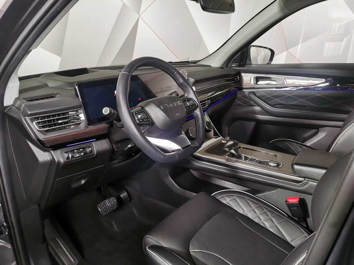 Купить EXEED VX с пробегом. Фото: #12