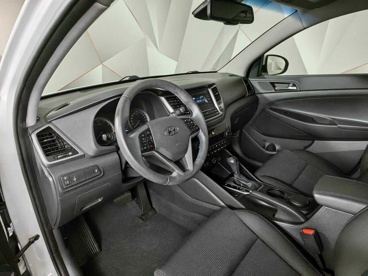 Купить Hyundai Tucson с пробегом. Фото: #13