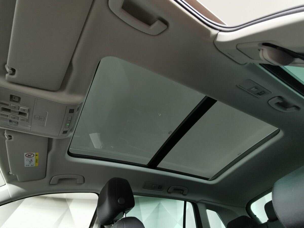 Купить Volkswagen Tiguan с пробегом. Фото: #16