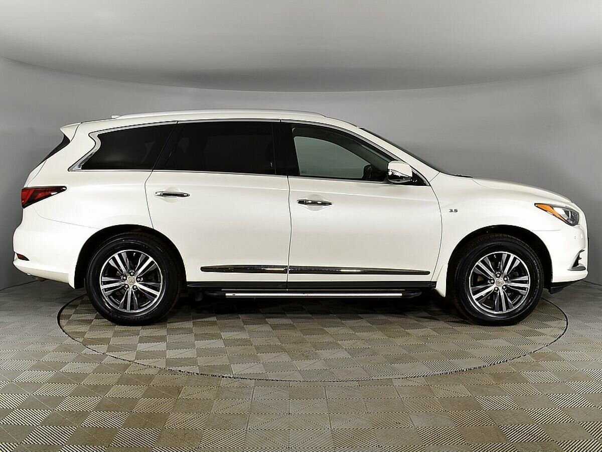 Купить Infiniti QX60 с пробегом. Фото: #4