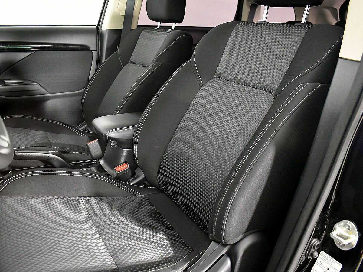 Купить Mitsubishi Outlander с пробегом. Фото: #7