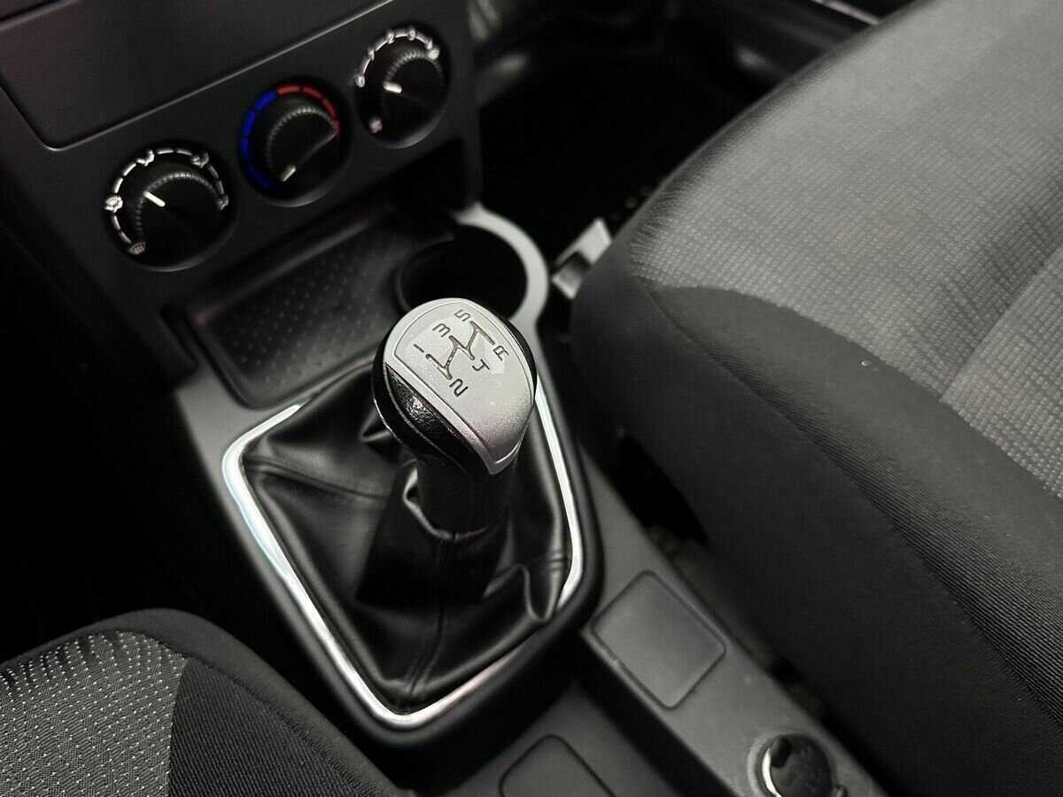 Купить Lada (ВАЗ) Priora с пробегом. Фото: #12