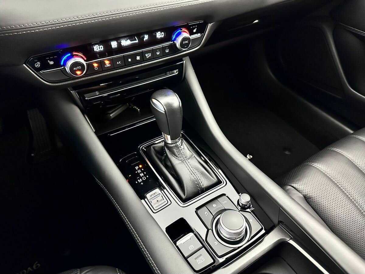 Купить Mazda 6 с пробегом. Фото: #12