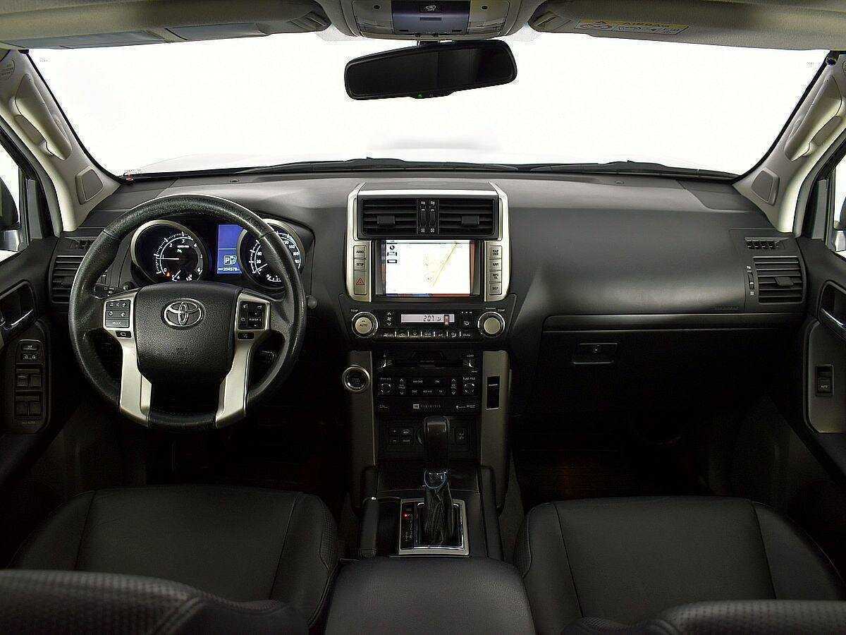 Купить Toyota Land Cruiser Prado с пробегом. Фото: #10