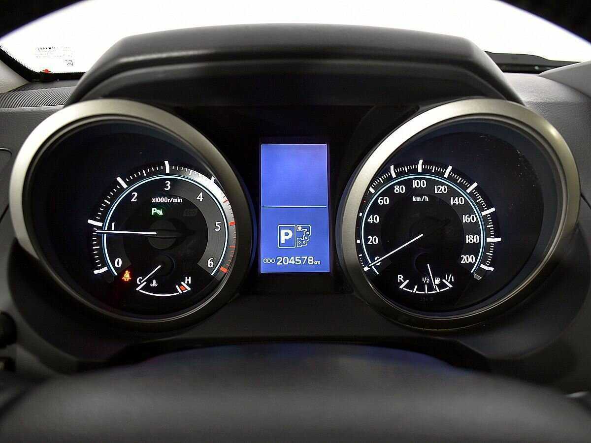Купить Toyota Land Cruiser Prado с пробегом. Фото: #12