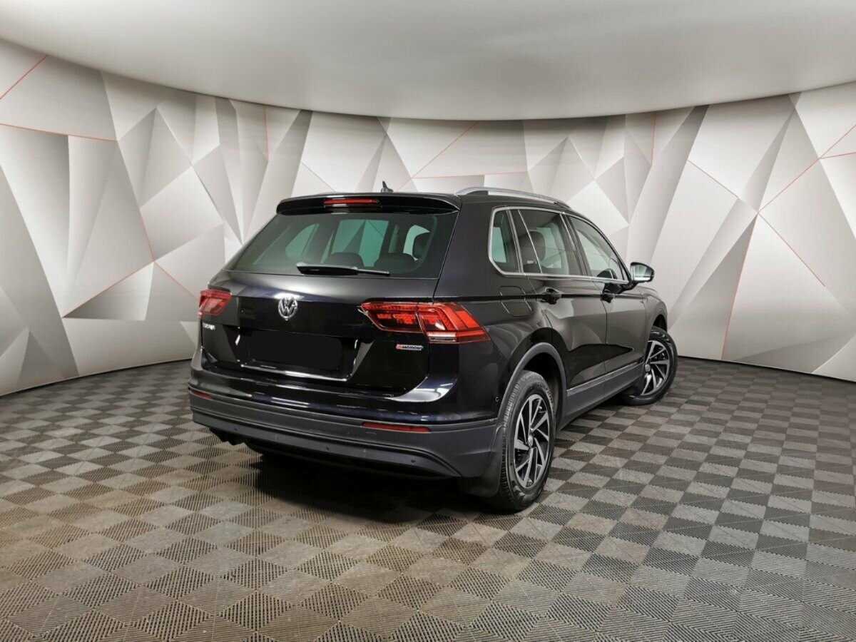 Купить Volkswagen Tiguan с пробегом. Фото: #1