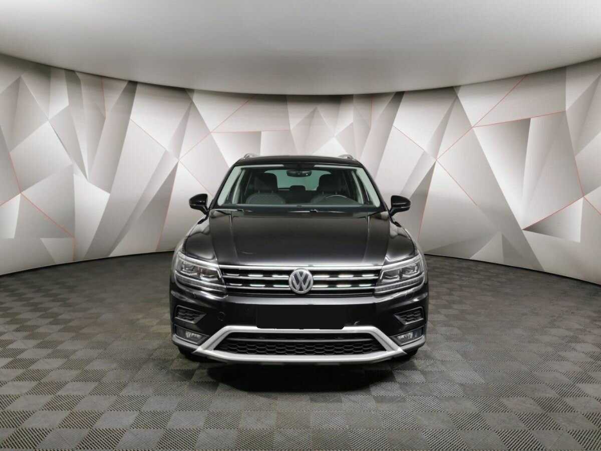 Купить Volkswagen Tiguan с пробегом. Фото: #6
