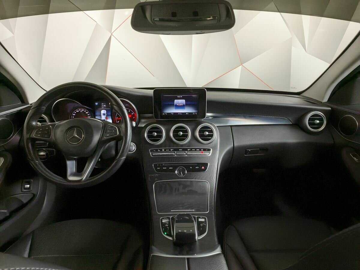 Купить Mercedes-Benz C-Класс с пробегом. Фото: #9