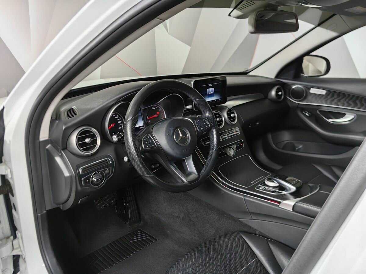 Купить Mercedes-Benz C-Класс с пробегом. Фото: #13