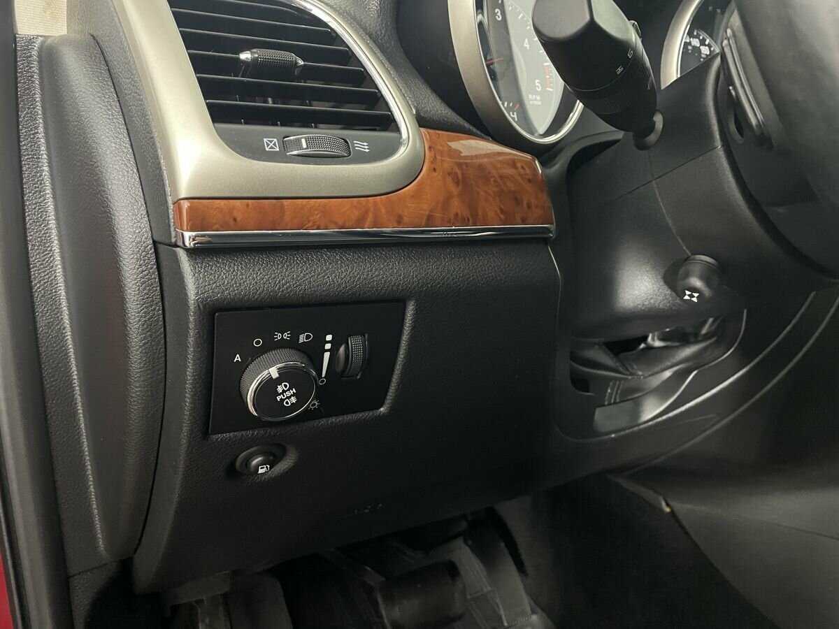 Купить Jeep Grand Cherokee с пробегом. Фото: #8