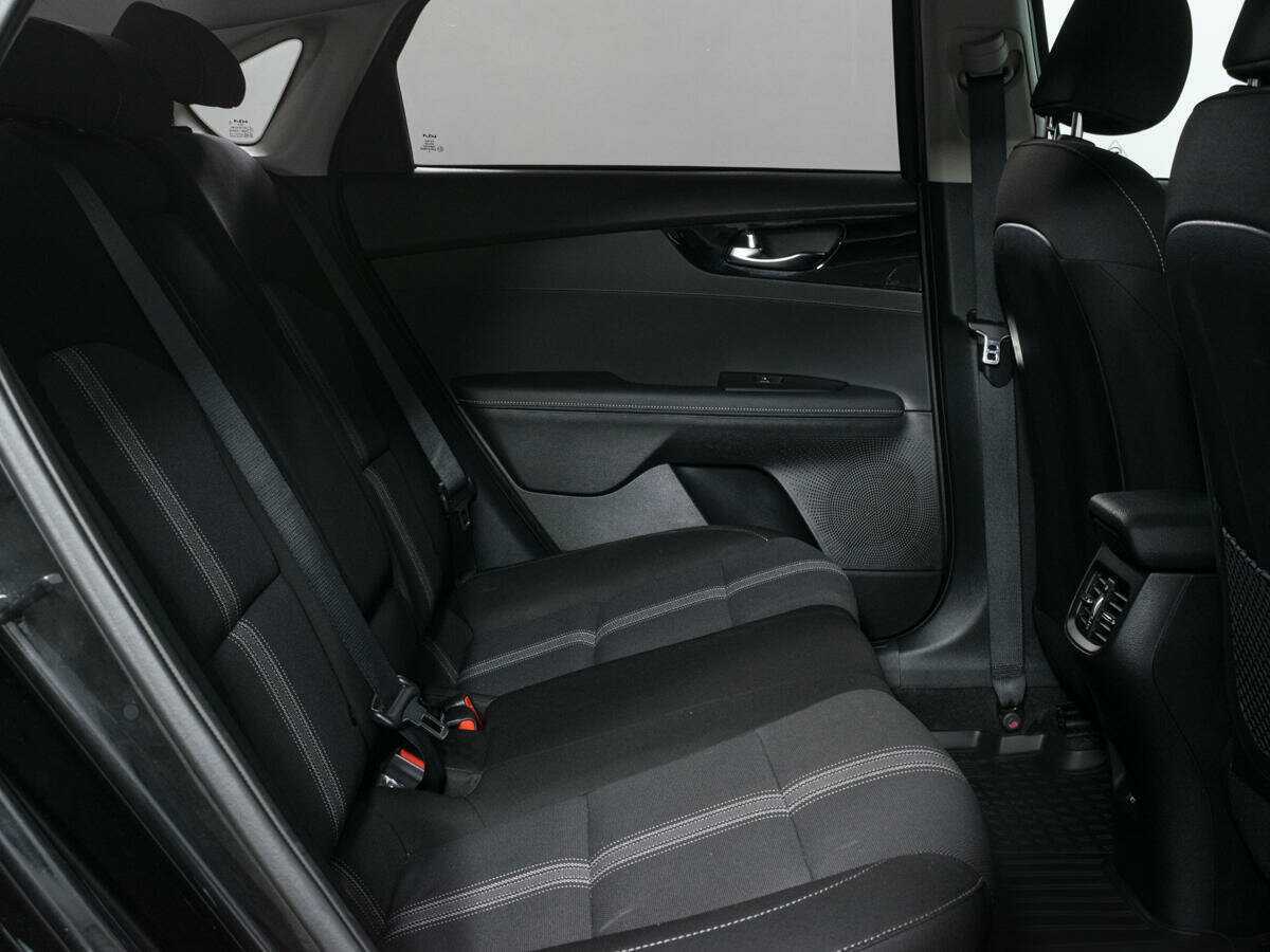Купить Kia Cerato с пробегом. Фото: #11