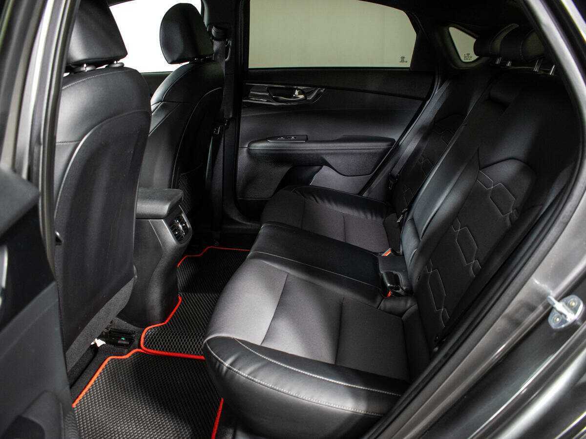 Купить Kia Cerato с пробегом. Фото: #9