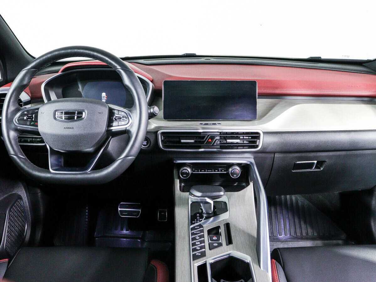 Купить Geely Coolray с пробегом. Фото: #9