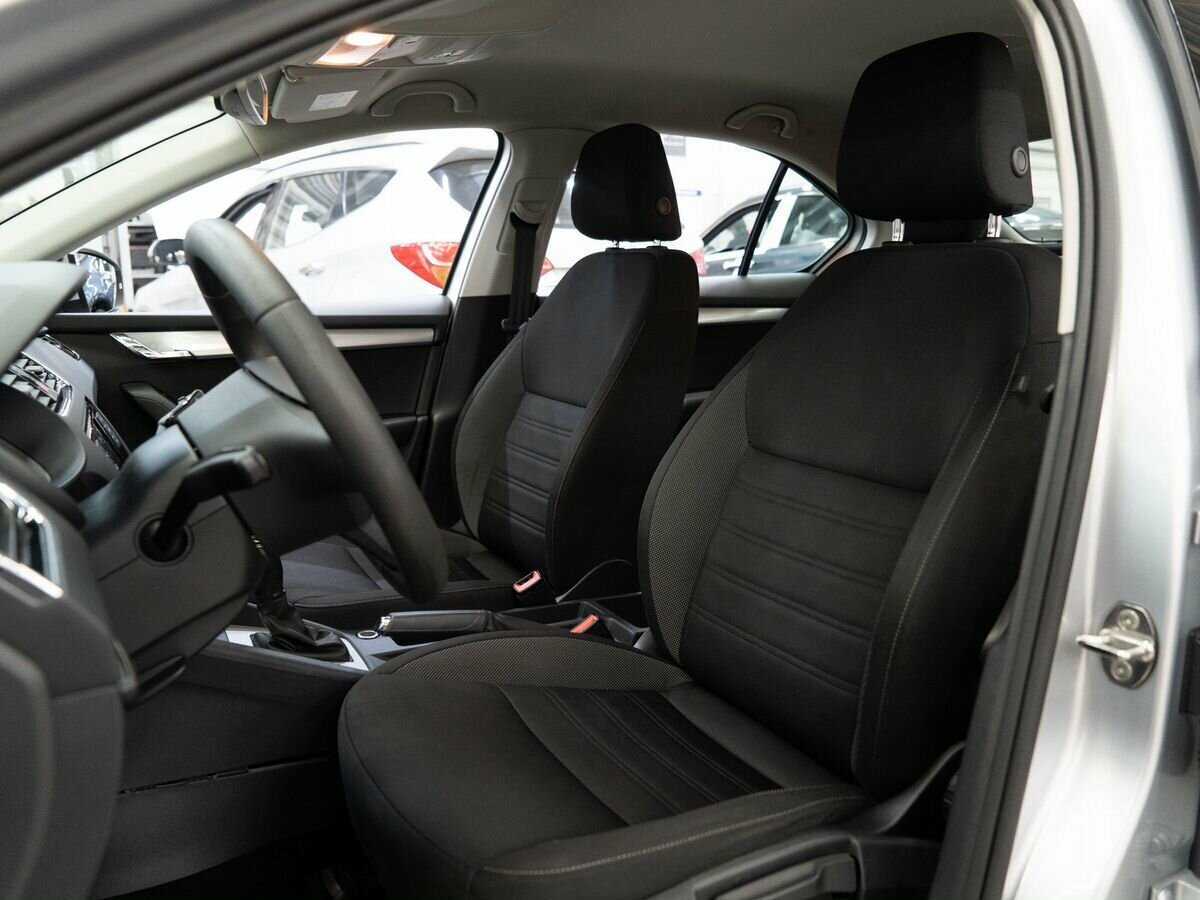 Купить Skoda Octavia с пробегом. Фото: #5