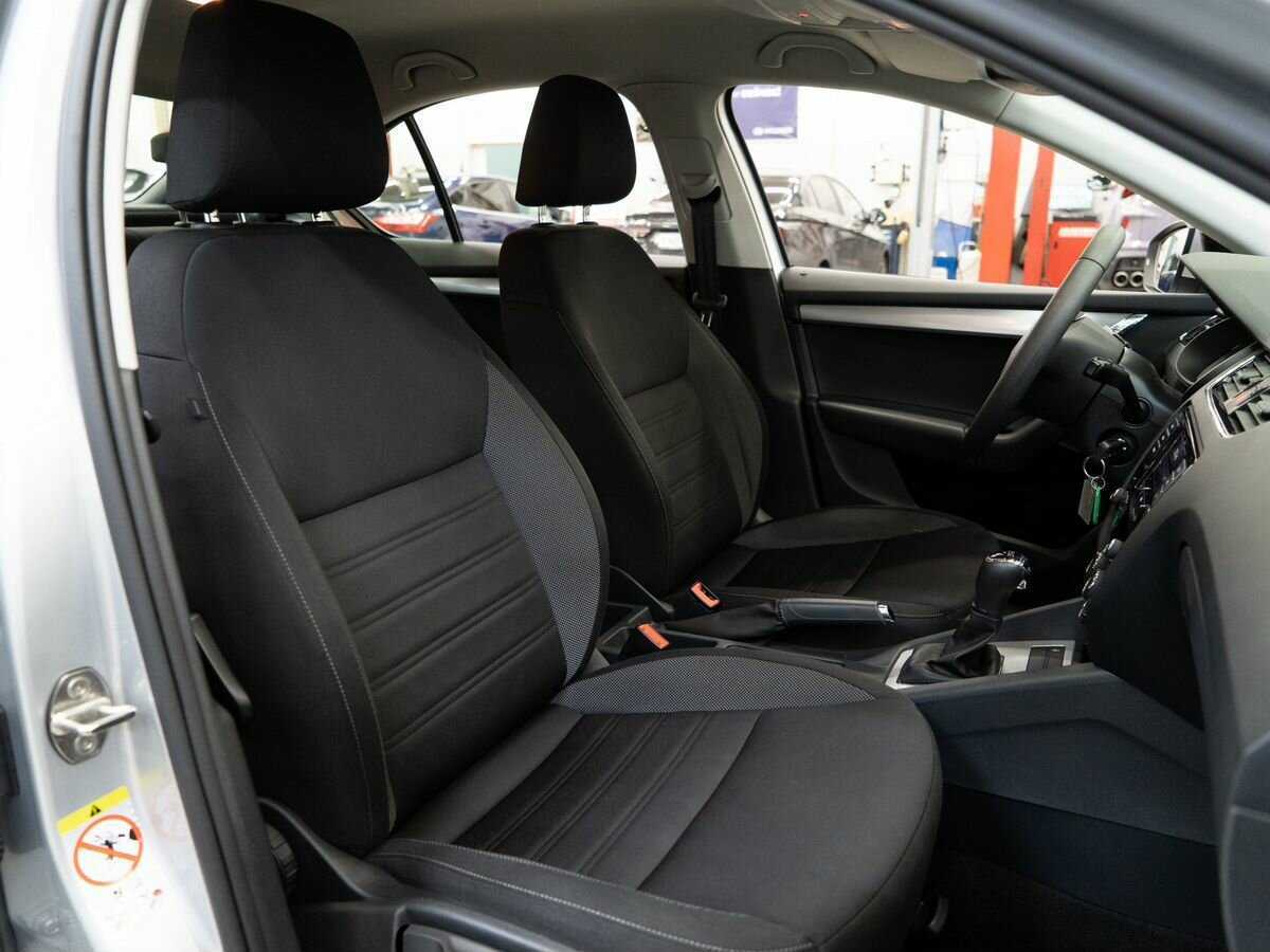 Купить Skoda Octavia с пробегом. Фото: #8