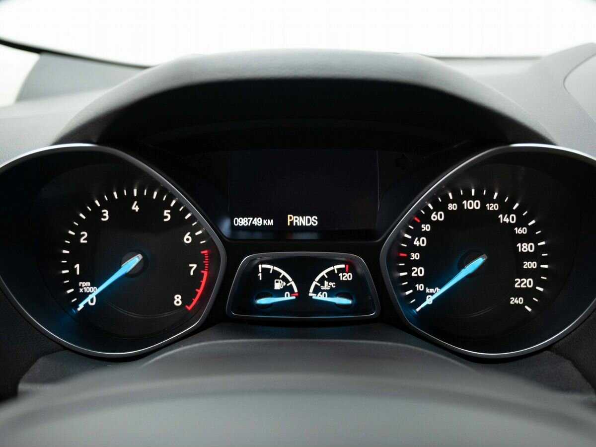 Купить Ford Kuga с пробегом. Фото: #16