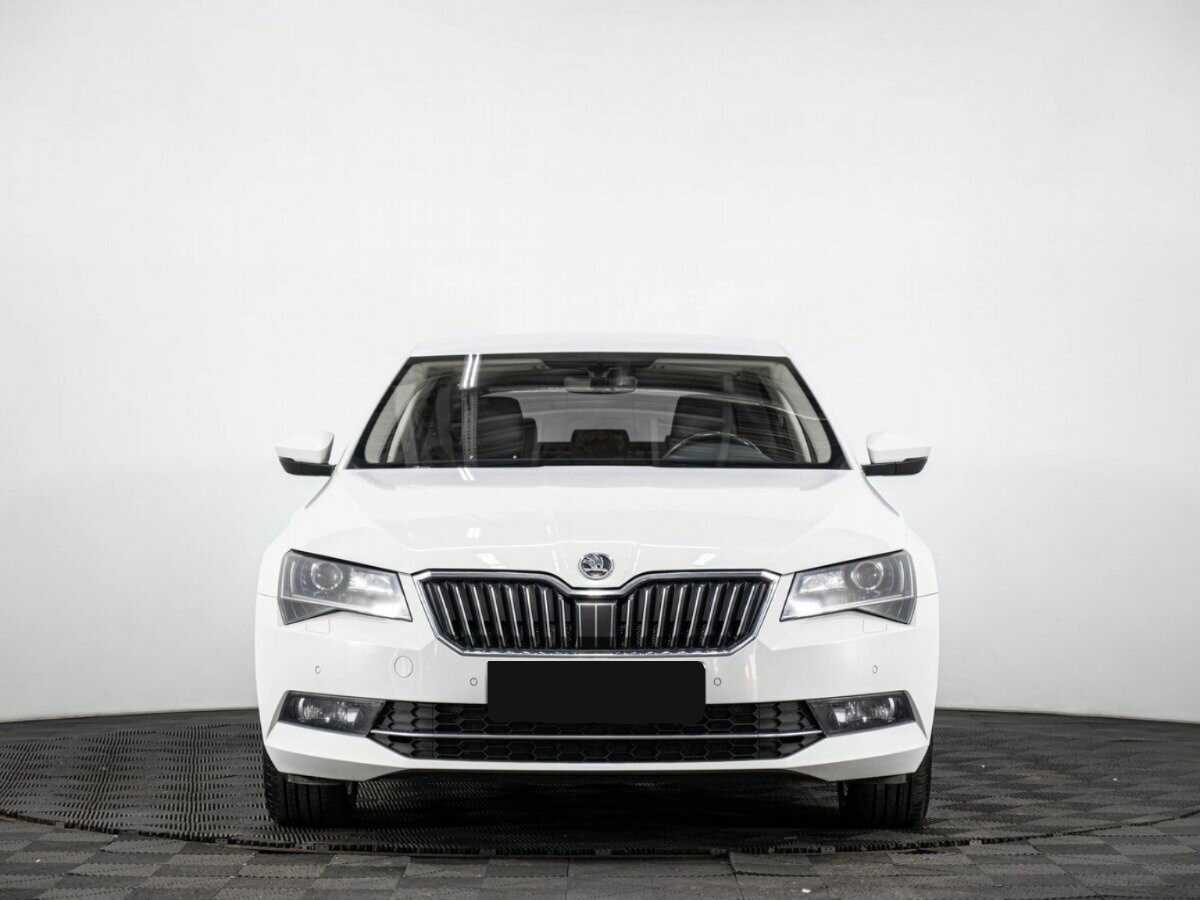 Купить Skoda Superb с пробегом. Фото: #1